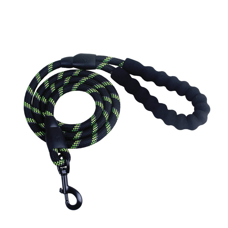 Laisse réfléchissante en nylon pour chien, idéale pour la marche, l'entraînement et la formation des petits et grands chiens.