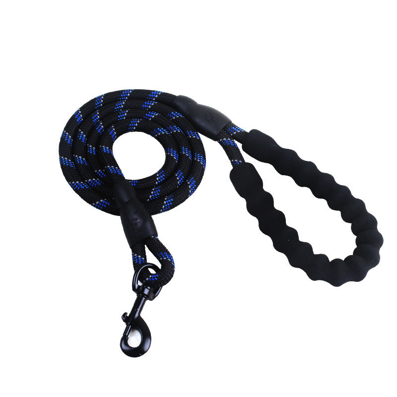 Laisse réfléchissante en nylon pour chien, idéale pour la marche, l'entraînement et la formation des petits et grands chiens.