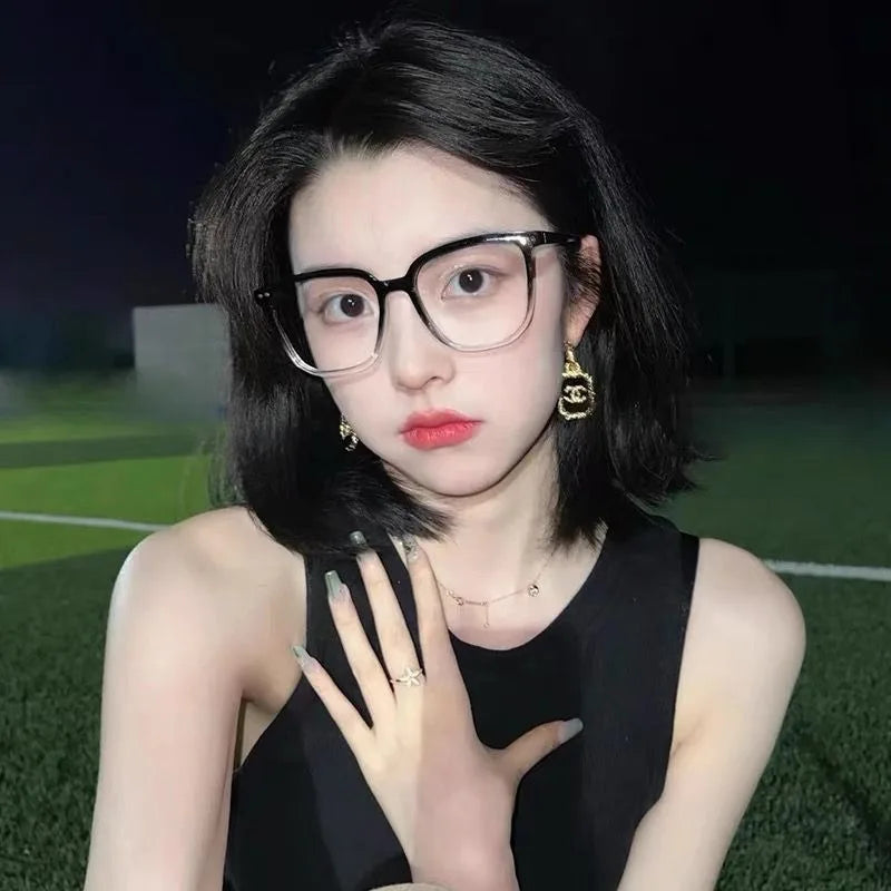 Monture de lunettes anti-lumière bleue tendance et tendance avec verres plats dégradés en bois pour femmes