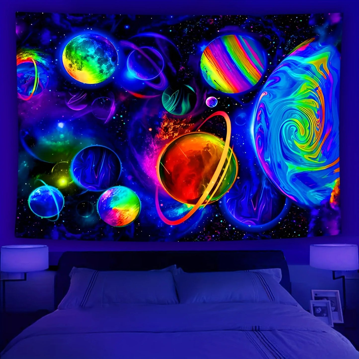 Tapisserie fluorescente Astral Body : apportez les étoiles à l'intérieur ! Tapisserie UV murale suspendue pour chambre à coucher, décoration de fête à domicile