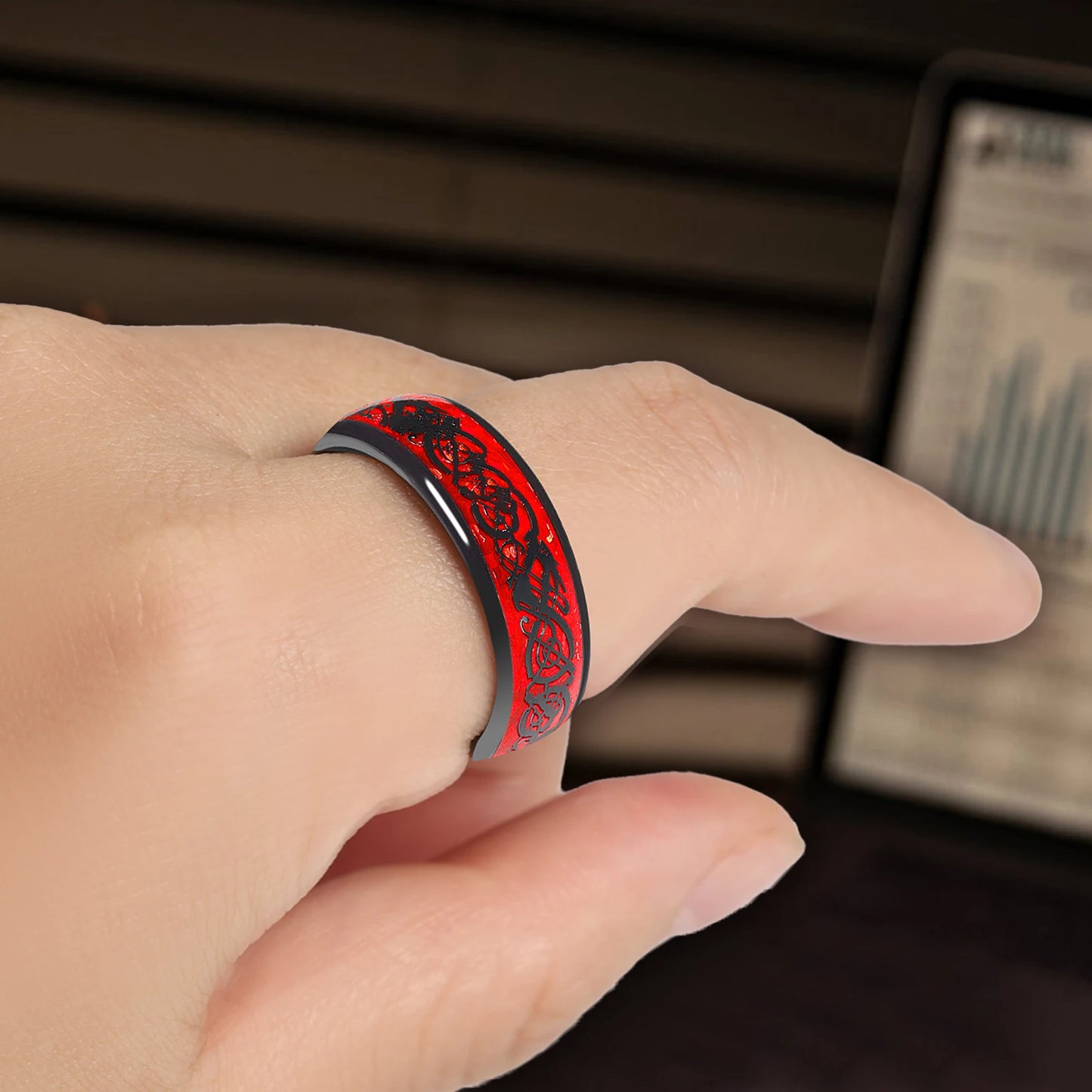 7MM Skull Carbon Fiber Band Epoxy CUID Chip Ring or Fashion Dragon Pattern Metal Band T5577 Chip Ceramic Finger Ring