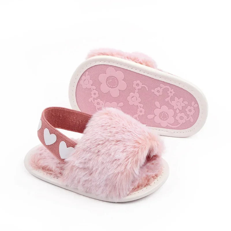 Sandales pour nouveau-né fille, mignonnes, été, hiver, en peluche, semelles souples, plates, princesse, antidérapantes, pour les premiers pas