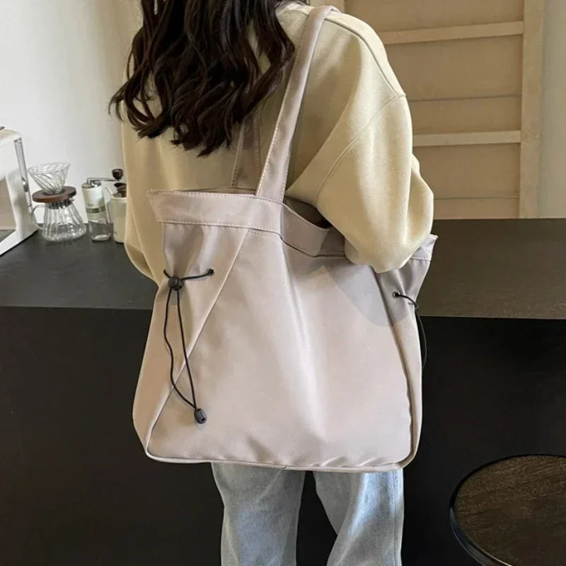 Sac fourre-tout décontracté de grande capacité, sac de voyage simple pour femme, grand sac à bandoulière, sacs à main esthétiques, sac fourre-tout à cordon