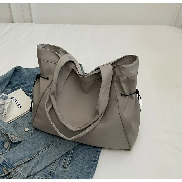 Sac fourre-tout décontracté de grande capacité, sac de voyage simple pour femme, grand sac à bandoulière, sacs à main esthétiques, sac fourre-tout à cordon