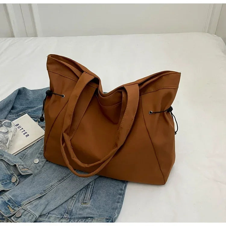 Sac fourre-tout décontracté de grande capacité, sac de voyage simple pour femme, grand sac à bandoulière, sacs à main esthétiques, sac fourre-tout à cordon