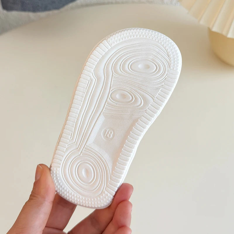 Sandales d'été antidérapantes pour bébés filles et garçons, chaussures plates à bout fermé pour tout-petits, chaussures de berceau, sandales d'extérieur pour nourrissons et enfants