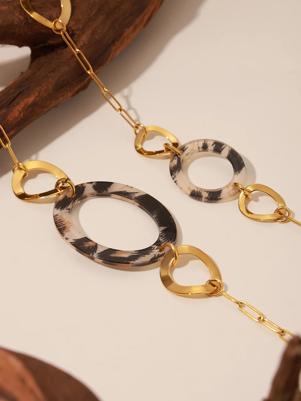 Collier long en acier inoxydable plaqué or 18 carats pour femme, chaîne de pull, imprimé léopard, accessoires de bijoux