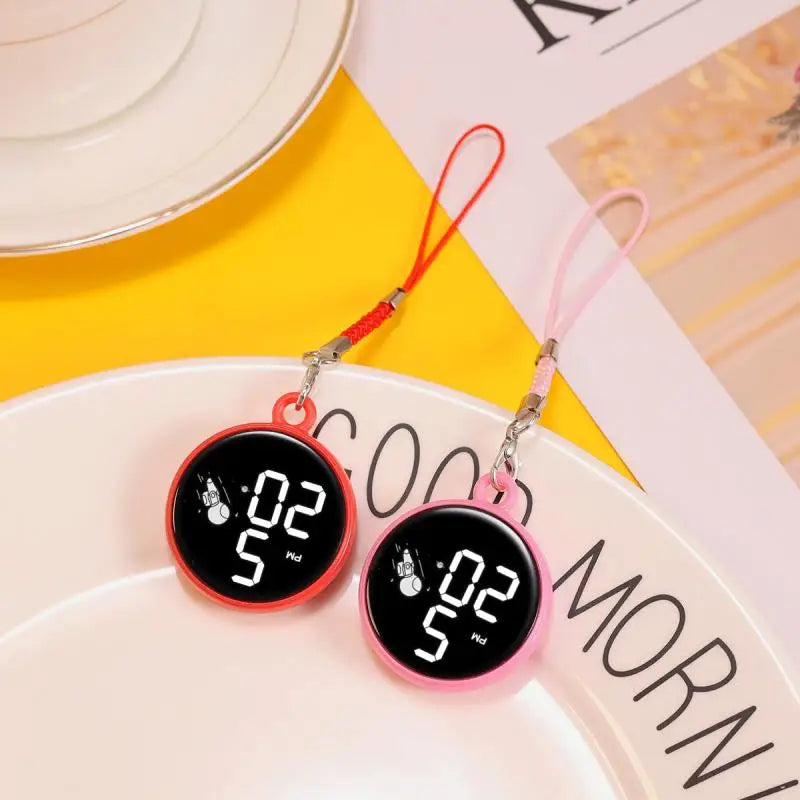Montre LED créative à pendentif, montre électronique tactile simple pour écoliers du primaire