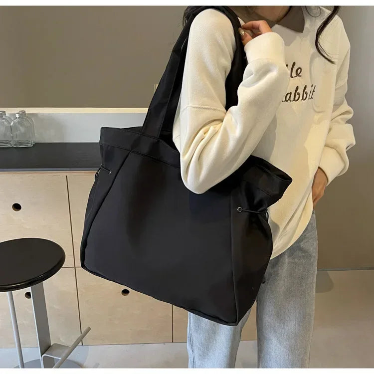 Sac fourre-tout décontracté de grande capacité, sac de voyage simple pour femme, grand sac à bandoulière, sacs à main esthétiques, sac fourre-tout à cordon