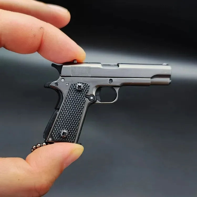 Detachable 1:3 Mini Alloy Colt 1911 Pistol Model PUBG Jedi Toy Gun Keychain Fidget Toy for Boy Collection Adults Chrismas Gift