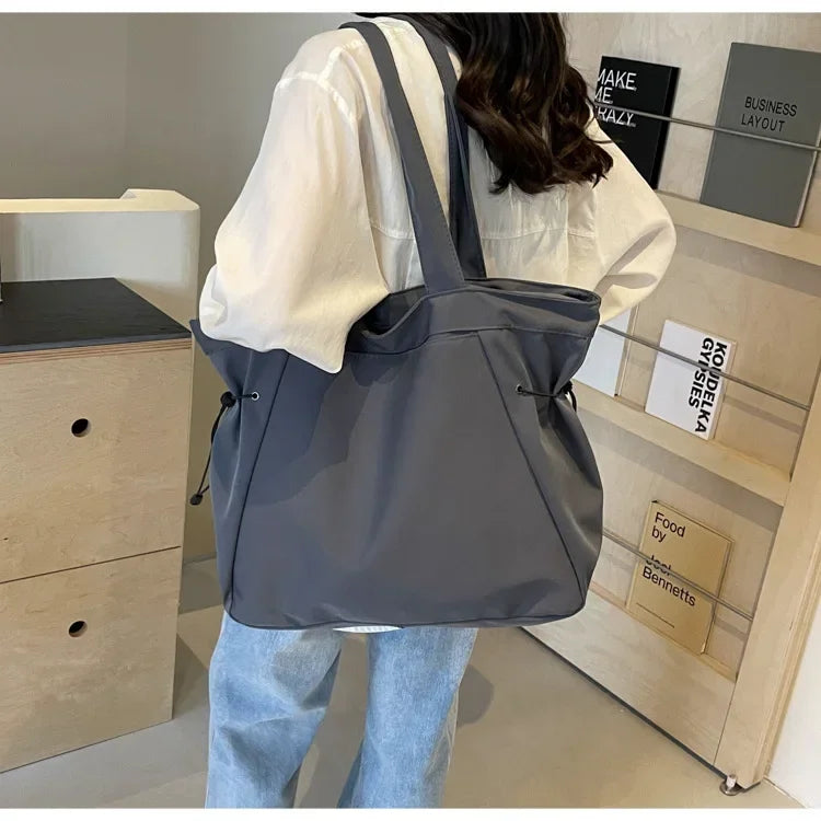 Sac fourre-tout décontracté de grande capacité, sac de voyage simple pour femme, grand sac à bandoulière, sacs à main esthétiques, sac fourre-tout à cordon