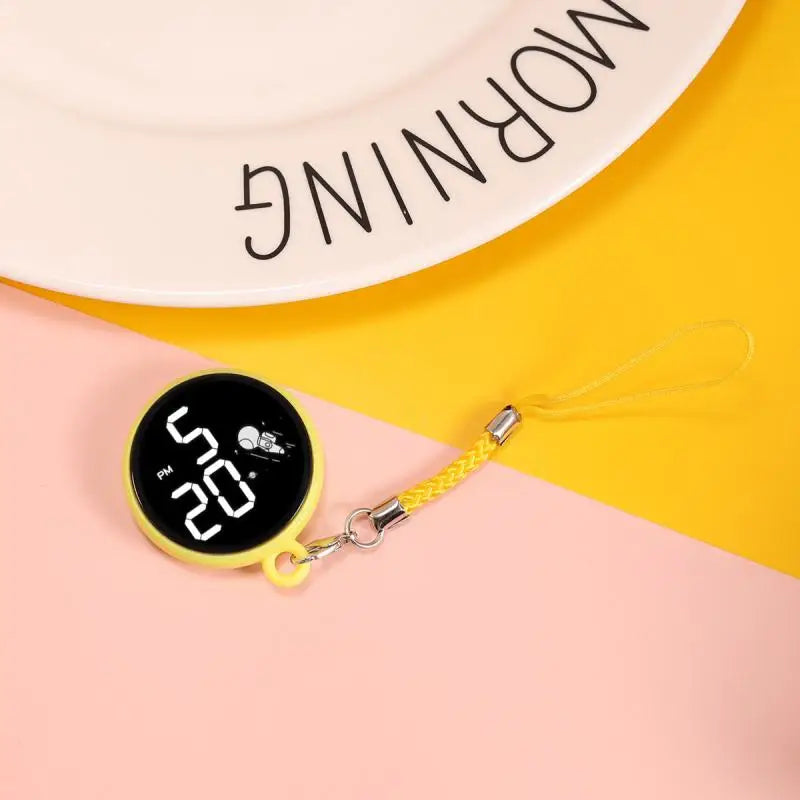 Montre LED créative à pendentif, montre électronique tactile simple pour écoliers du primaire