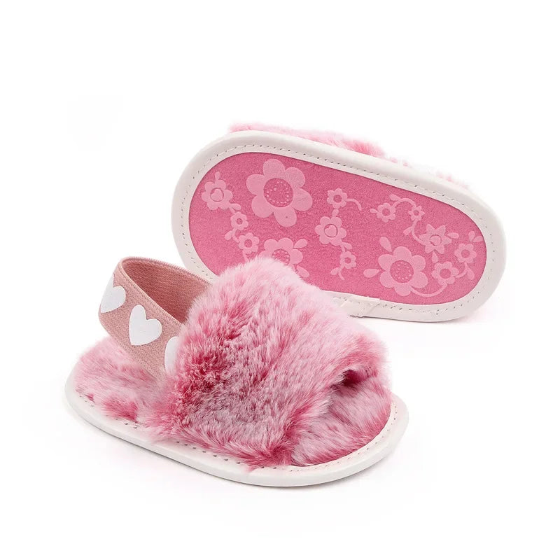 Sandales pour nouveau-né fille, mignonnes, été, hiver, en peluche, semelles souples, plates, princesse, antidérapantes, pour les premiers pas