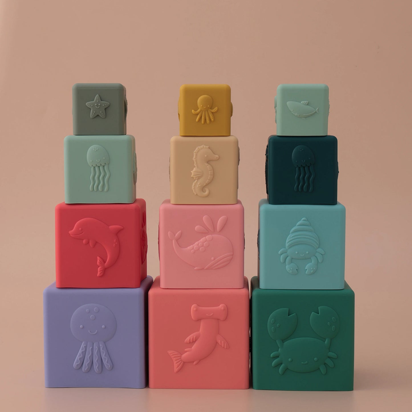 Lot de 4 gobelets empilables en silicone Montessori, jouets de bain carrés et emboîtables pour bébé, éducation précoce, développement sensoriel, anneau de dentition
