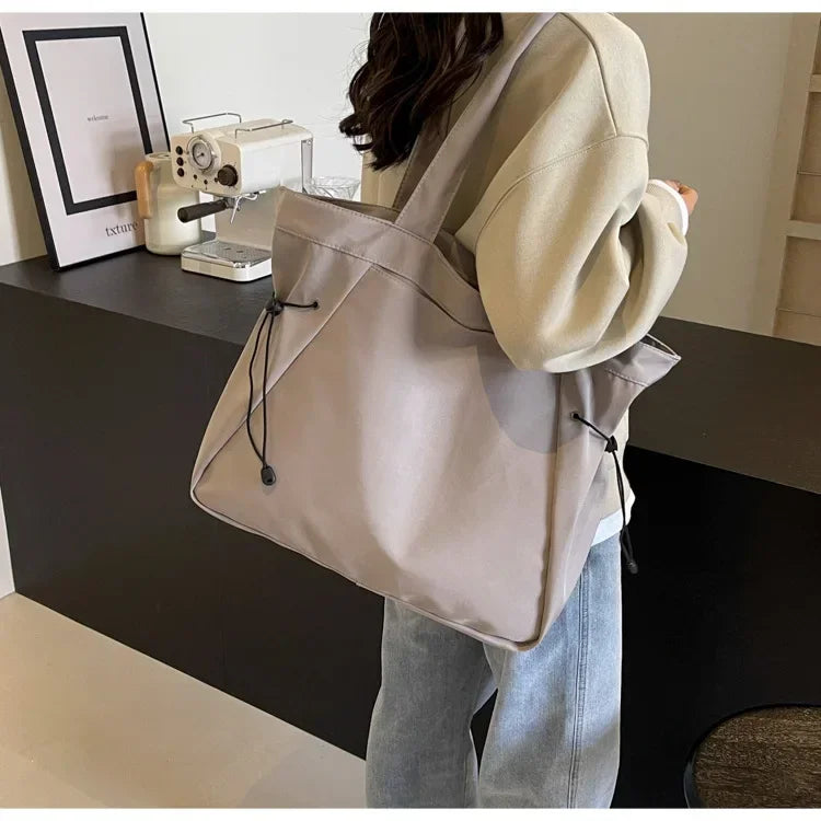 Sac fourre-tout décontracté de grande capacité, sac de voyage simple pour femme, grand sac à bandoulière, sacs à main esthétiques, sac fourre-tout à cordon