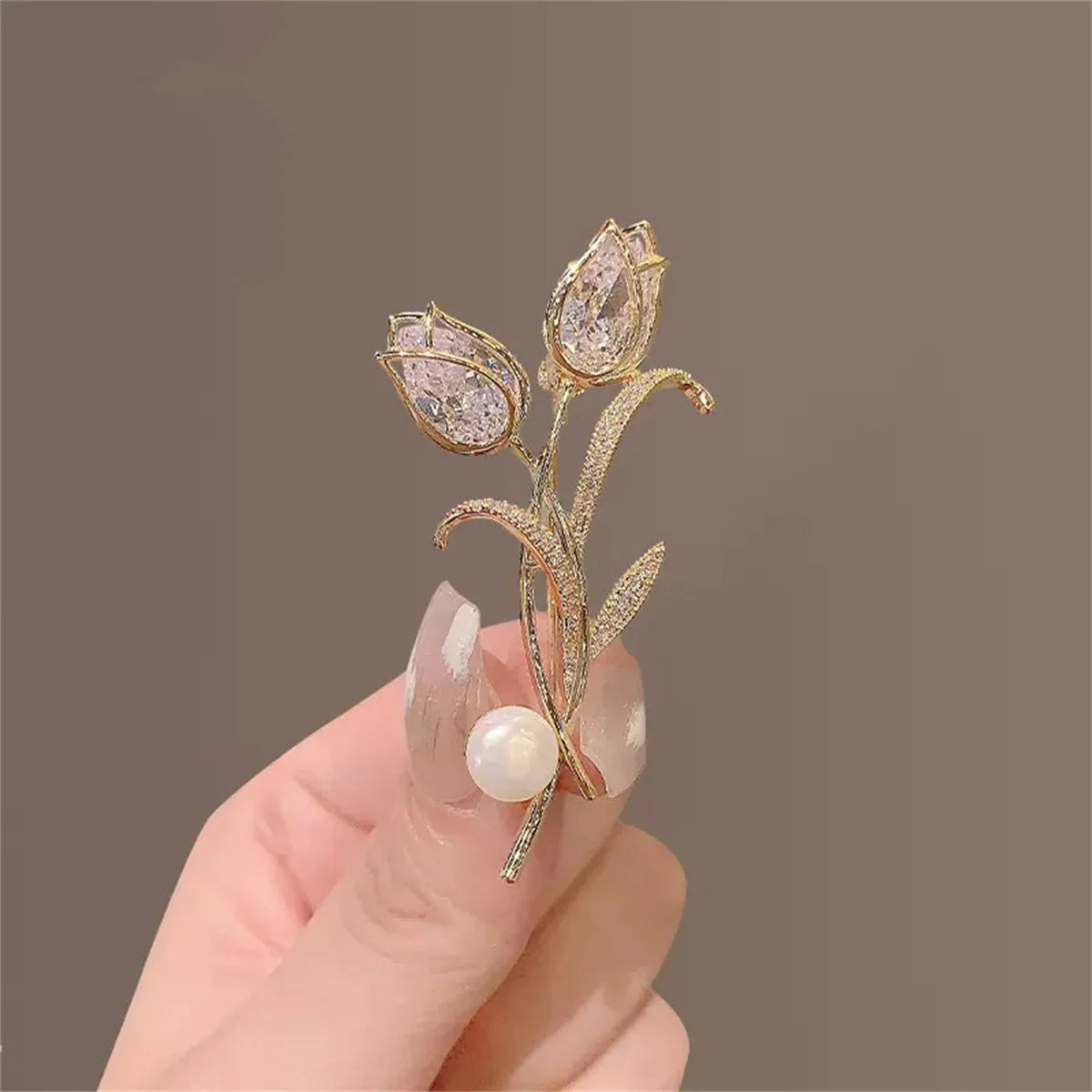 Rinhoo Luxury Pink Green Zircon Tulip Flower Brooch For Women Elegant Pearl Floral Lapel Pins Plant Button Badge Wedding Jewelry