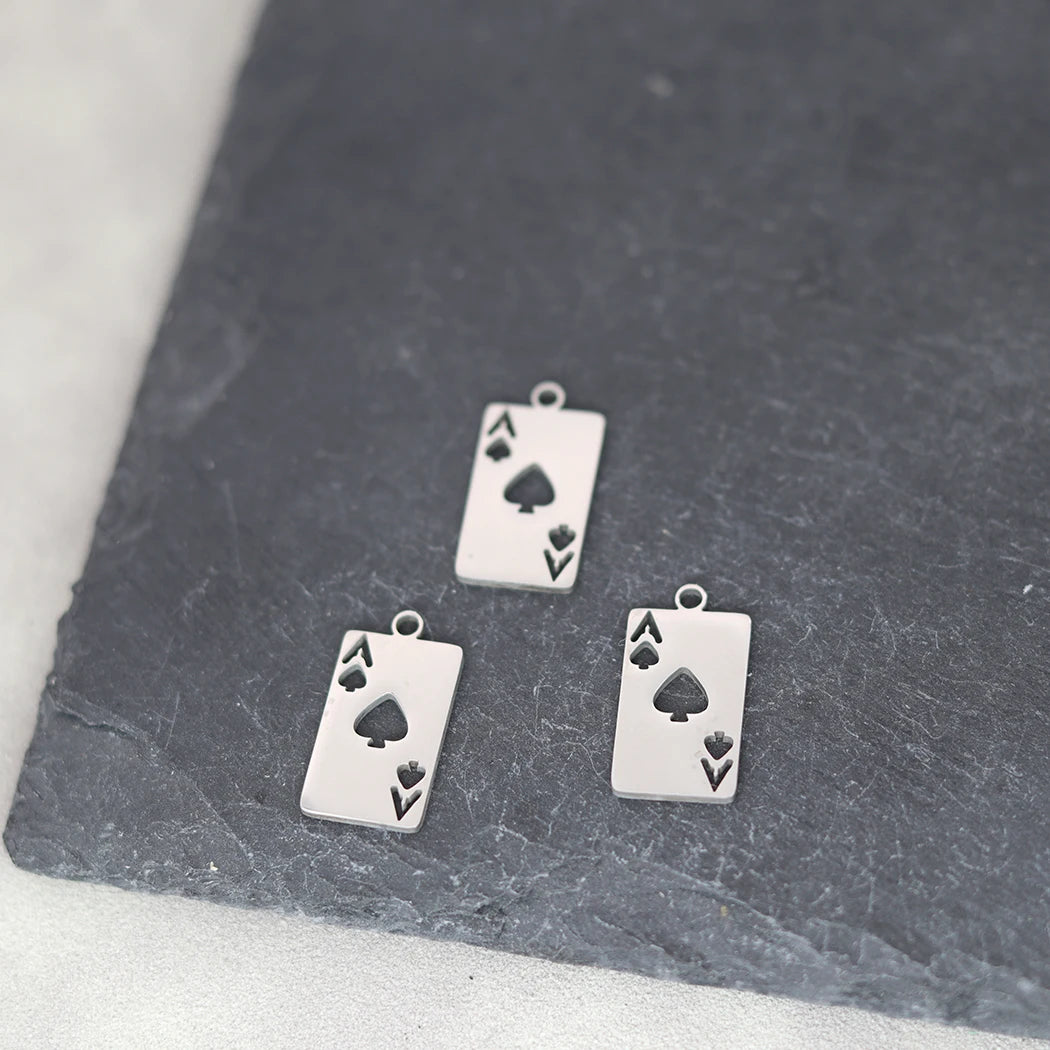 Lot de 3 breloques en acier inoxydable en forme de carte à jouer, As de cœur, pour la fabrication de bijoux, de boucles d'oreilles, de colliers et d'accessoires