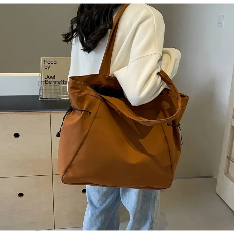 Sac fourre-tout décontracté de grande capacité, sac de voyage simple pour femme, grand sac à bandoulière, sacs à main esthétiques, sac fourre-tout à cordon
