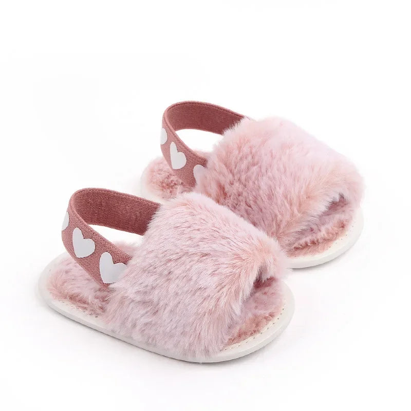 Sandales pour nouveau-né fille, mignonnes, été, hiver, en peluche, semelles souples, plates, princesse, antidérapantes, pour les premiers pas