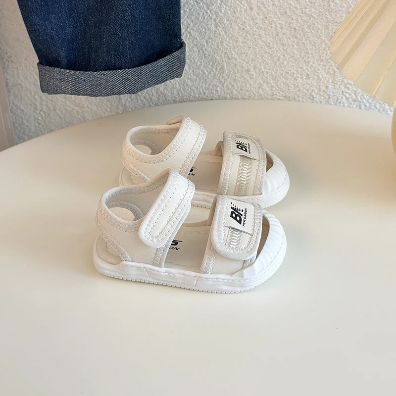 Sandales d'été antidérapantes pour bébés filles et garçons, chaussures plates à bout fermé pour tout-petits, chaussures de berceau, sandales d'extérieur pour nourrissons et enfants