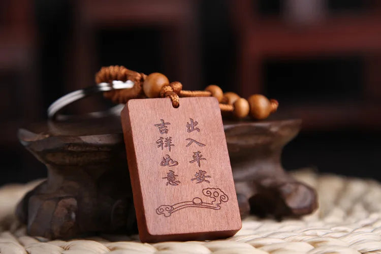 Peach Wood Carving Car Key Chain, Pendant Mascot, Carving Piece, Ornament Sculpture, Feng Shui Talisman Amulet