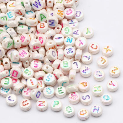Perles plates en acrylique avec lettres de l'alphabet dorées pour la fabrication de bijoux faits à la main, bracelets à breloques, colliers et accessoires