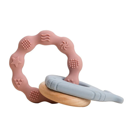 1Pcs Baby Silicone Teether Ring BPA Free Rattles Bracelet Food Grade Newborn Baby Accessories Cartoon Silicone Teething Toys