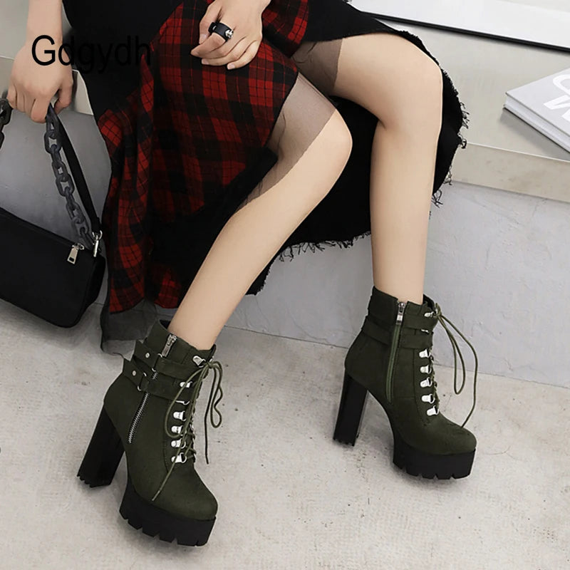 Gdgydh Bottines à boucle de ceinture et talons hauts plateformes, chaussures croisées pour le bureau, bottes d'automne pour femme, style urbain, fermeture éclair, grande taille