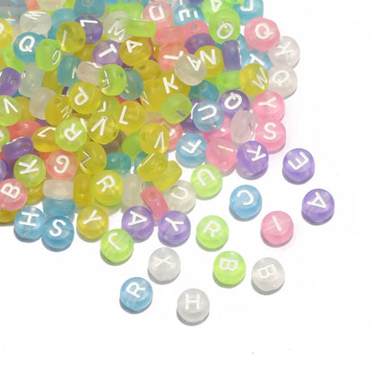 Perles plates en acrylique avec lettres de l'alphabet dorées pour la fabrication de bijoux faits à la main, bracelets à breloques, colliers et accessoires