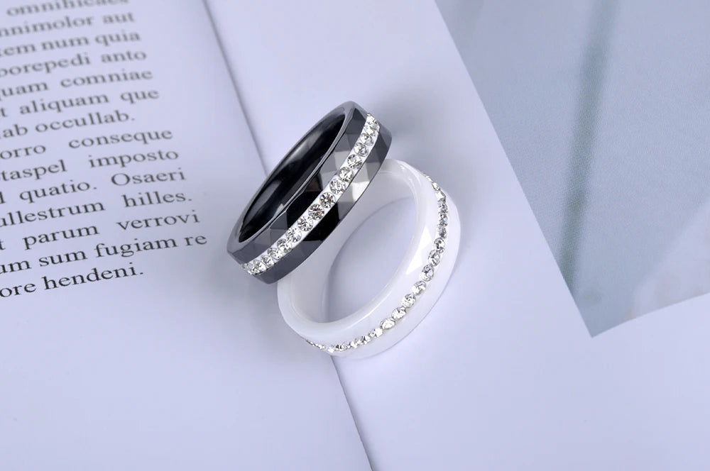 JeeMango Classic White & Black Ceramics Rings Jewelry Clay Rhinestones Wedding Engagement Rings For Women Anneaux Halka JR18145
