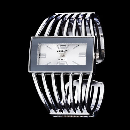 Montre-bracelet tendance pour femmes, bracelet entièrement en acier inoxydable, de luxe, en or rose, tendance 2025