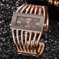 Montre-bracelet tendance pour femmes, bracelet entièrement en acier inoxydable, de luxe, en or rose, tendance 2025