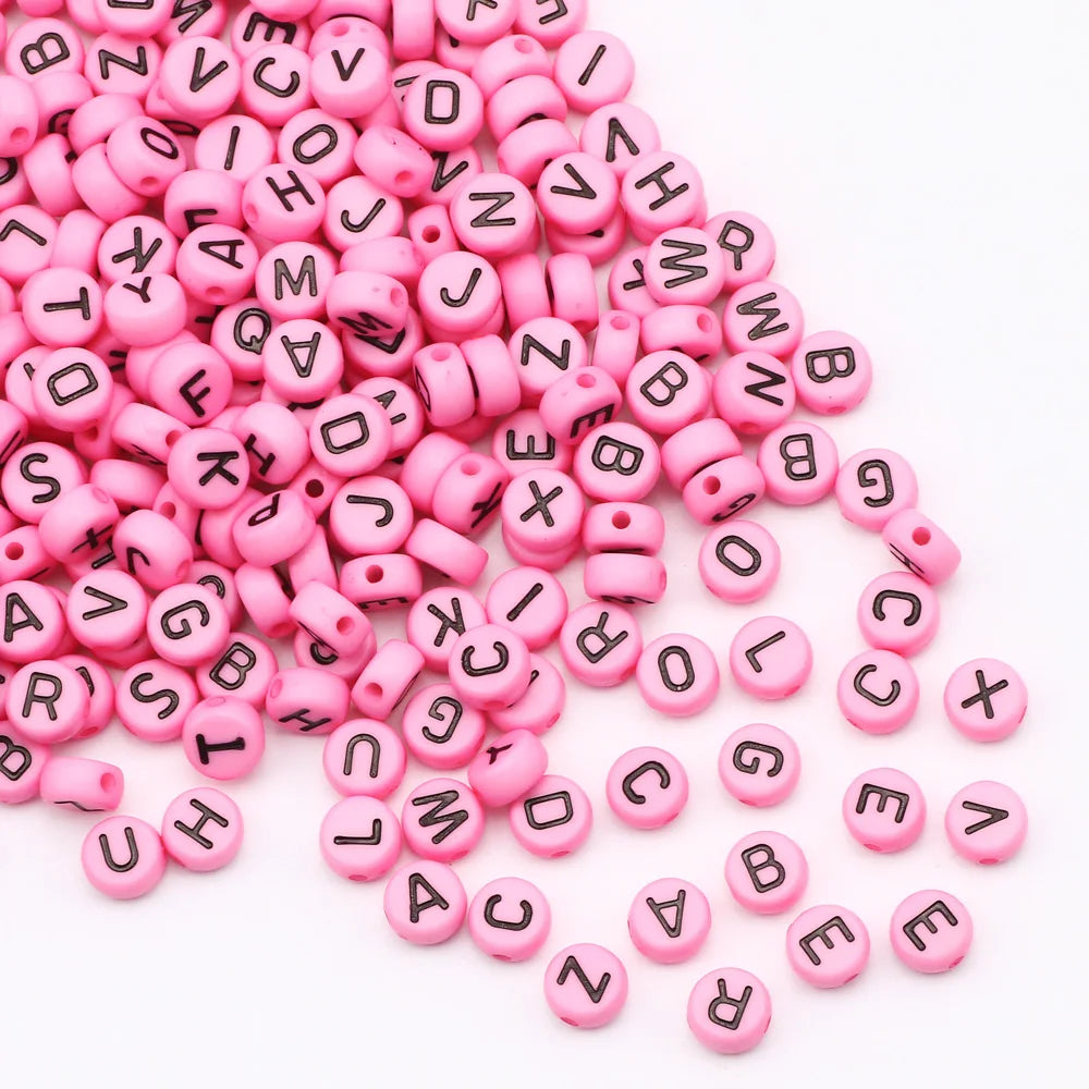 Perles plates en acrylique avec lettres de l'alphabet dorées pour la fabrication de bijoux faits à la main, bracelets à breloques, colliers et accessoires