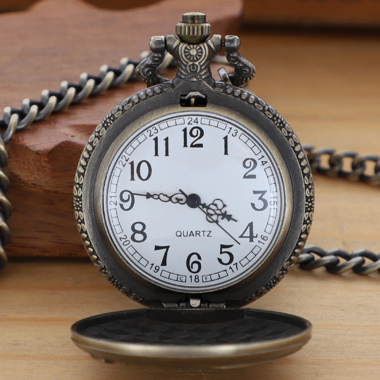Steampunk Bronze Big Car Truck Pocket Watch with Chain Pocket Watches for Men Women Exquisite Retro Watches Relogios