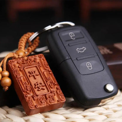Peach Wood Carving Car Key Chain, Pendant Mascot, Carving Piece, Ornament Sculpture, Feng Shui Talisman Amulet