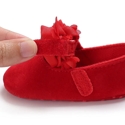 Baby Shoes Cute Baby Sweet Princess Style 0-1 Year Old Non slip Fabric Sole Newborn Red Holiday Walking Shoes 2023 New Ins Super