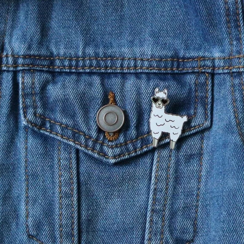 Cute Llama Hard Enamel Pin Animal Lapel Pins Badge Lover Gifts Brooch for Jewelry Accessory