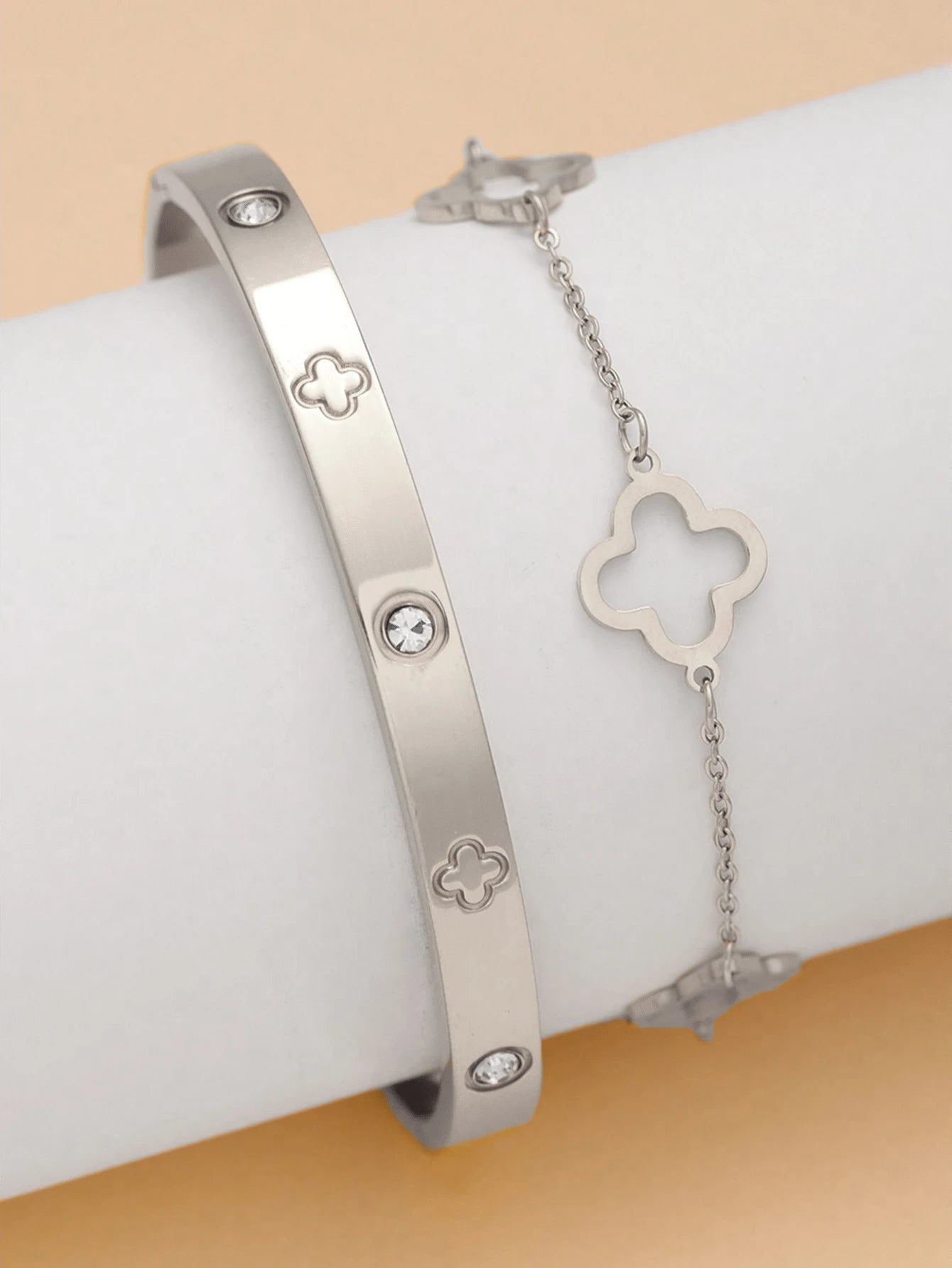 1 Set Fashion Light Luxury Stainless Steel Four Leaf Flower Bracelet, Suitable for Women Daily and Party Wear Gift for Friends