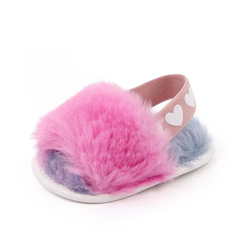 Sandales pour nouveau-né fille, mignonnes, été, hiver, en peluche, semelles souples, plates, princesse, antidérapantes, pour les premiers pas