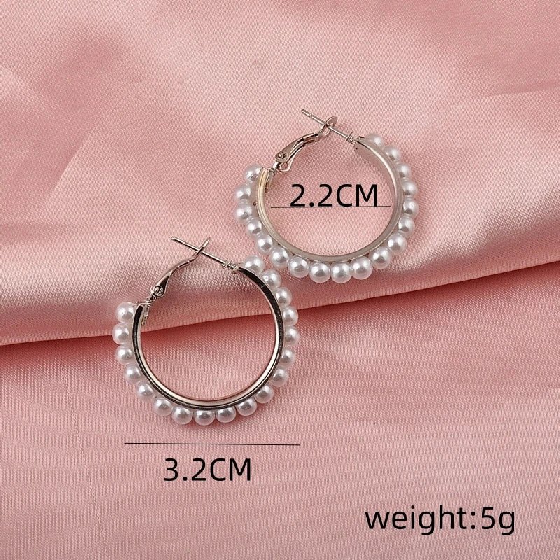 Exaggerated Imitation Pearl Round Hoop Earrings for Women Hiphop Punk Metal Creative Geometry Loop Jewelry Accessory Girl Gift