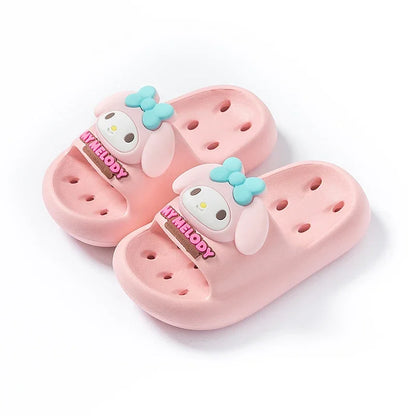 Sanrio Kuromi Sandales d'été mignonnes pour enfants, pantoufles souples d'intérieur et d'extérieur, séchage rapide, semelle antidérapante, dessin animé, cadeau pour filles et garçons