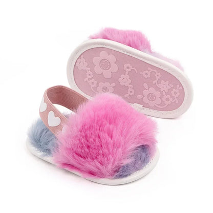 Sandales pour nouveau-né fille, mignonnes, été, hiver, en peluche, semelles souples, plates, princesse, antidérapantes, pour les premiers pas