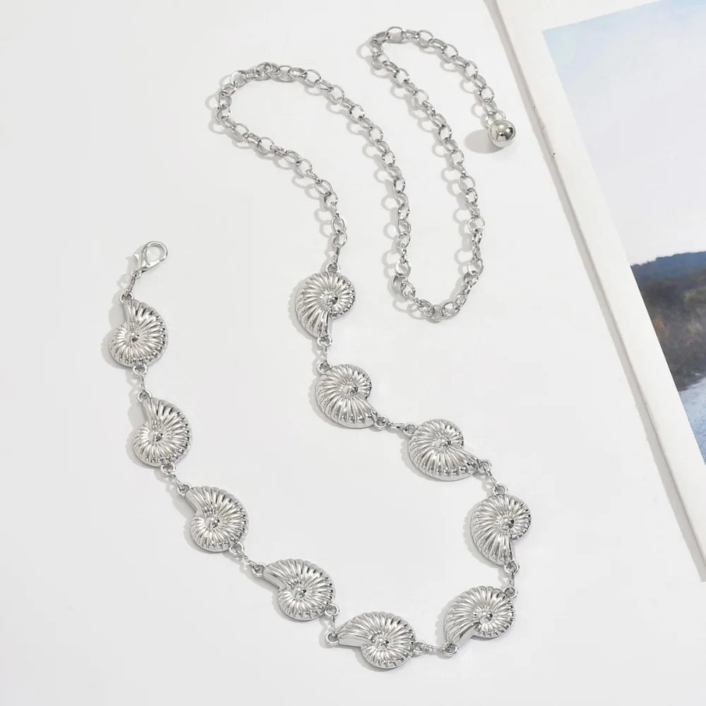 Chaîne de taille bohème d'été, pendentif en forme d'étoile de mer, coquillage, lien de taille ajouré, chaîne de corps pour bikini de plage pour femmes