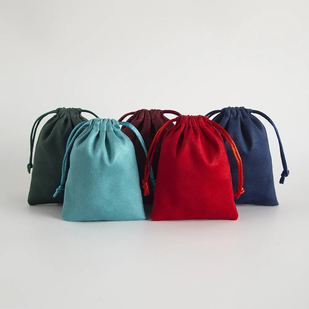 Lot de 10 pochettes en velours à cordon coulissant en flanelle grise pour bijoux, trousses de maquillage, pochettes cadeaux chics pour mariage