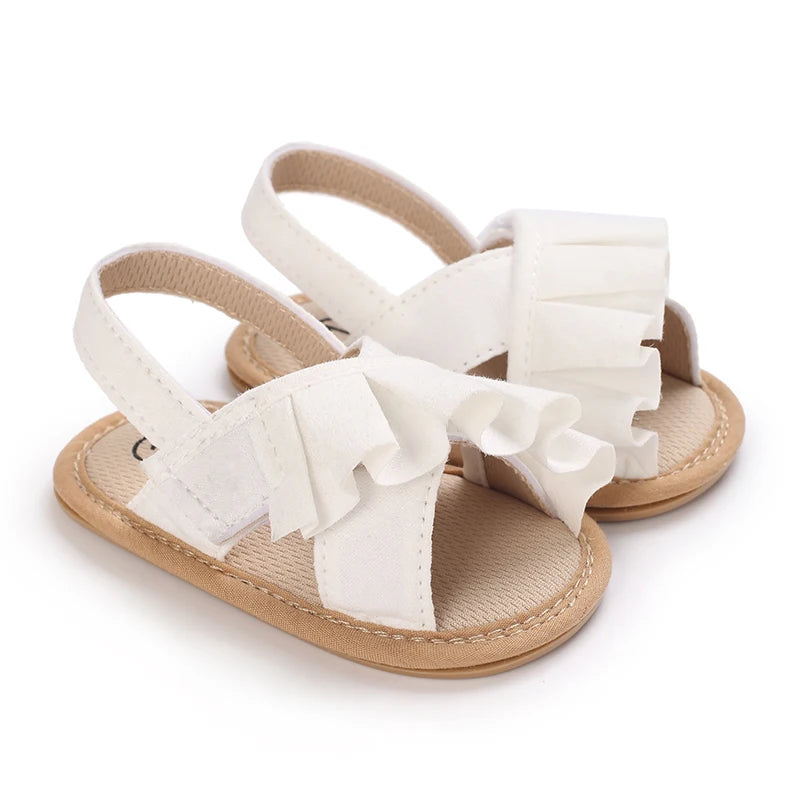 Sandales d'été pour bébé, chaussures pour bébé fille, princesse, semelles plates, antidérapantes, chaussures de berceau pour tout-petits, pantoufles en toile pour nouveau-né