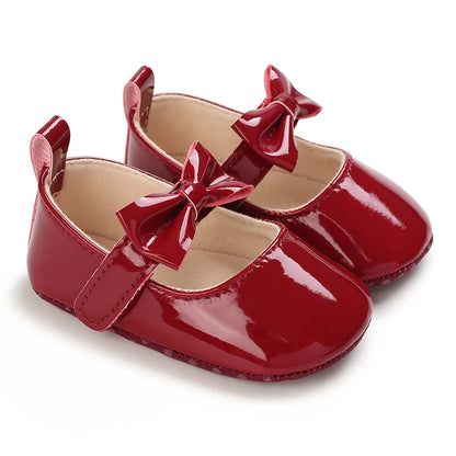 Baby Shoes Cute Baby Sweet Princess Style 0-1 Year Old Non slip Fabric Sole Newborn Red Holiday Walking Shoes 2023 New Ins Super
