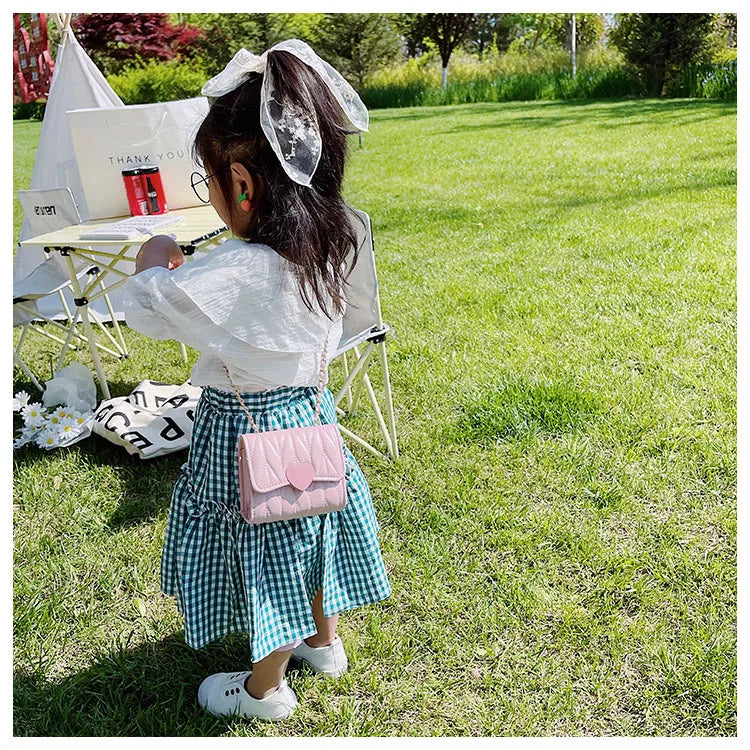 Fashion Heart Baby Girls Small Shoulder Bags Kids Coin Purse Accessories Handbags Lovely Children's Mini Square Messenger Bag