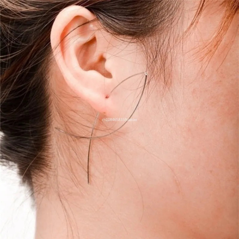 2024 New Fish Shaped Stud Earrings Simplicity Handmade Copper Wire Earring for Women Brincos De Gota Feminino Geometric Gift