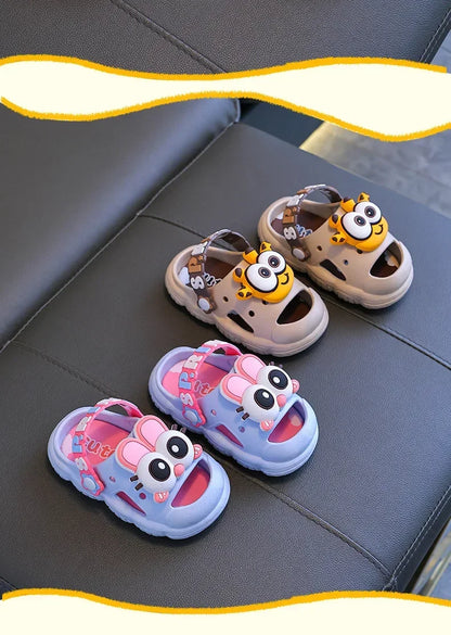 Sandales d'été mignonnes pour enfants, pantoufles confortables antidérapantes pour intérieur et extérieur, pour la plage et la maison, chaussures à enfiler pour garçons et filles