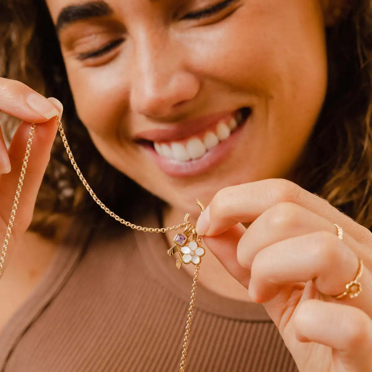 Nouveautés en acier inoxydable, breloques avec 12 pierres de naissance pour femmes et filles, pendentifs carrés colorés à la mode, accessoires de bijoux DIY